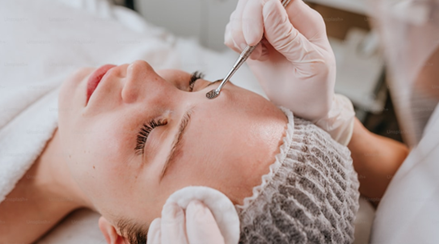 Exploring the Essential Products Estheticians Use in Their Practice